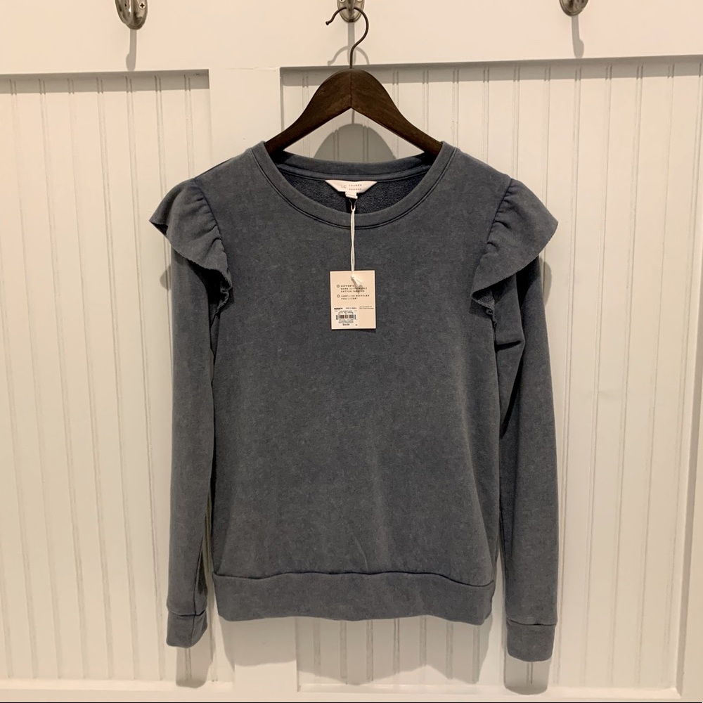 NWT! Lauren Conrad ruffle sleeve top